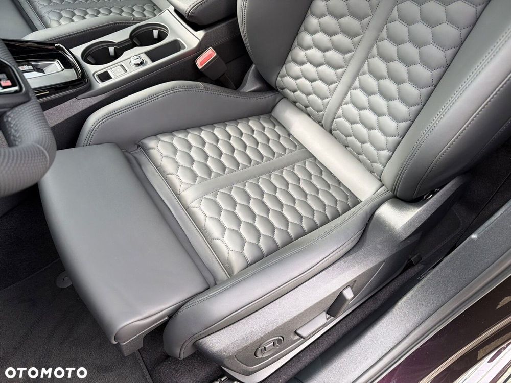 Audi RS3 Limousine TFSI Quattro S tronic - 11