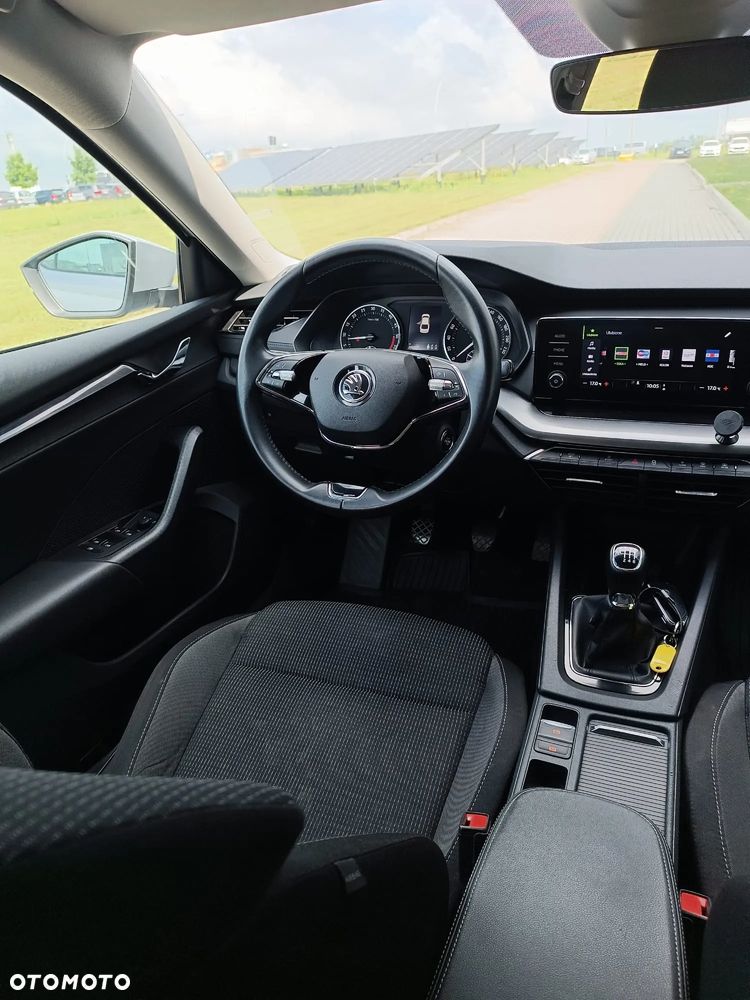 Skoda Octavia 2.0 TDI Ambition - 19
