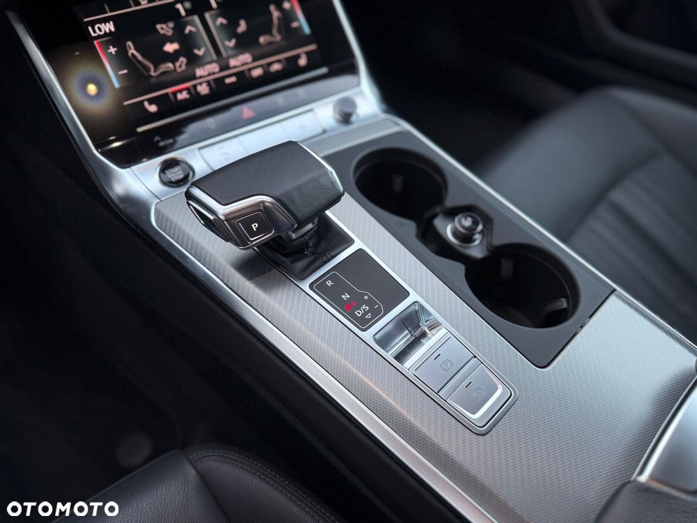 Audi A6 Avant - 26