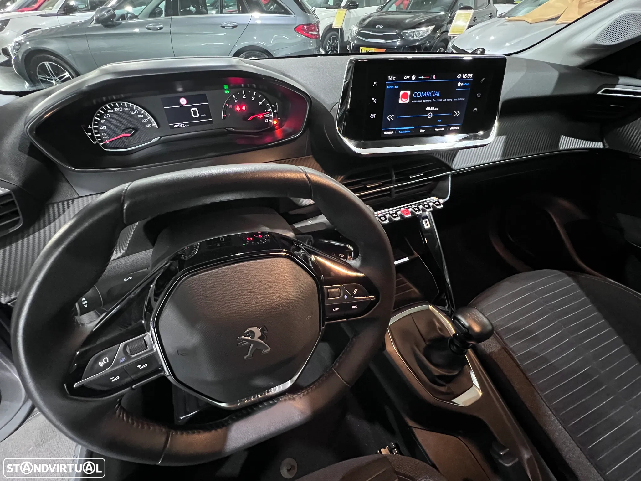 Peugeot 208 1.2 PureTech Active Pack - 7