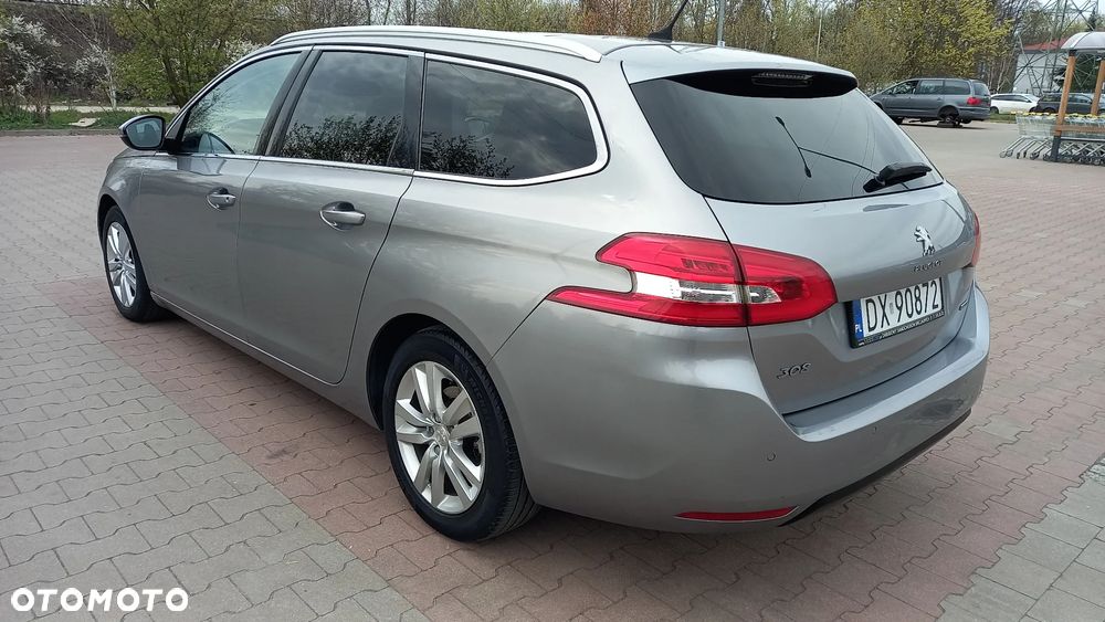 Peugeot 308 1.6 BlueHDi Allure S&S - 3