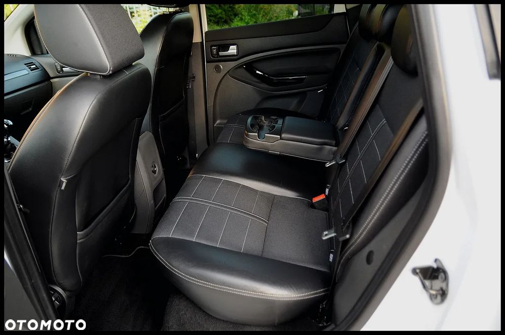 Ford Kuga 2.0 TDCi Titanium - 29