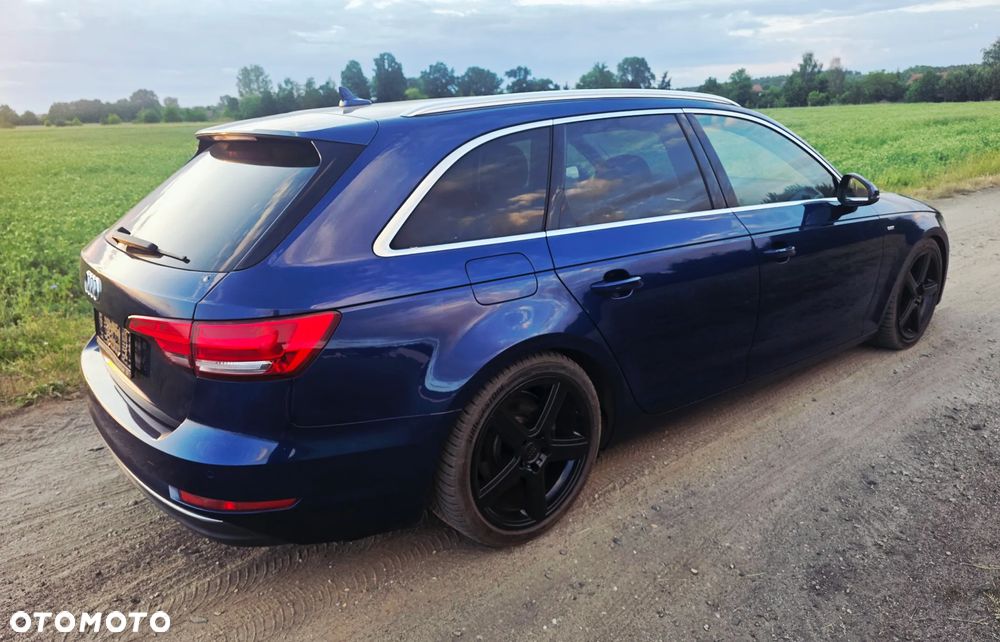 Audi A4 Avant 2.0 TDI Sport - 12
