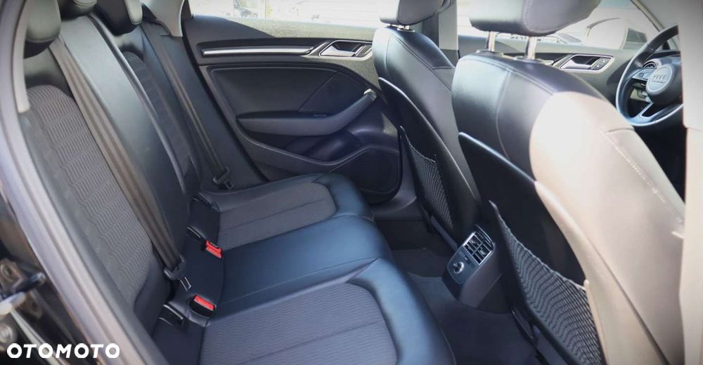 Audi A3 Sportback - 16