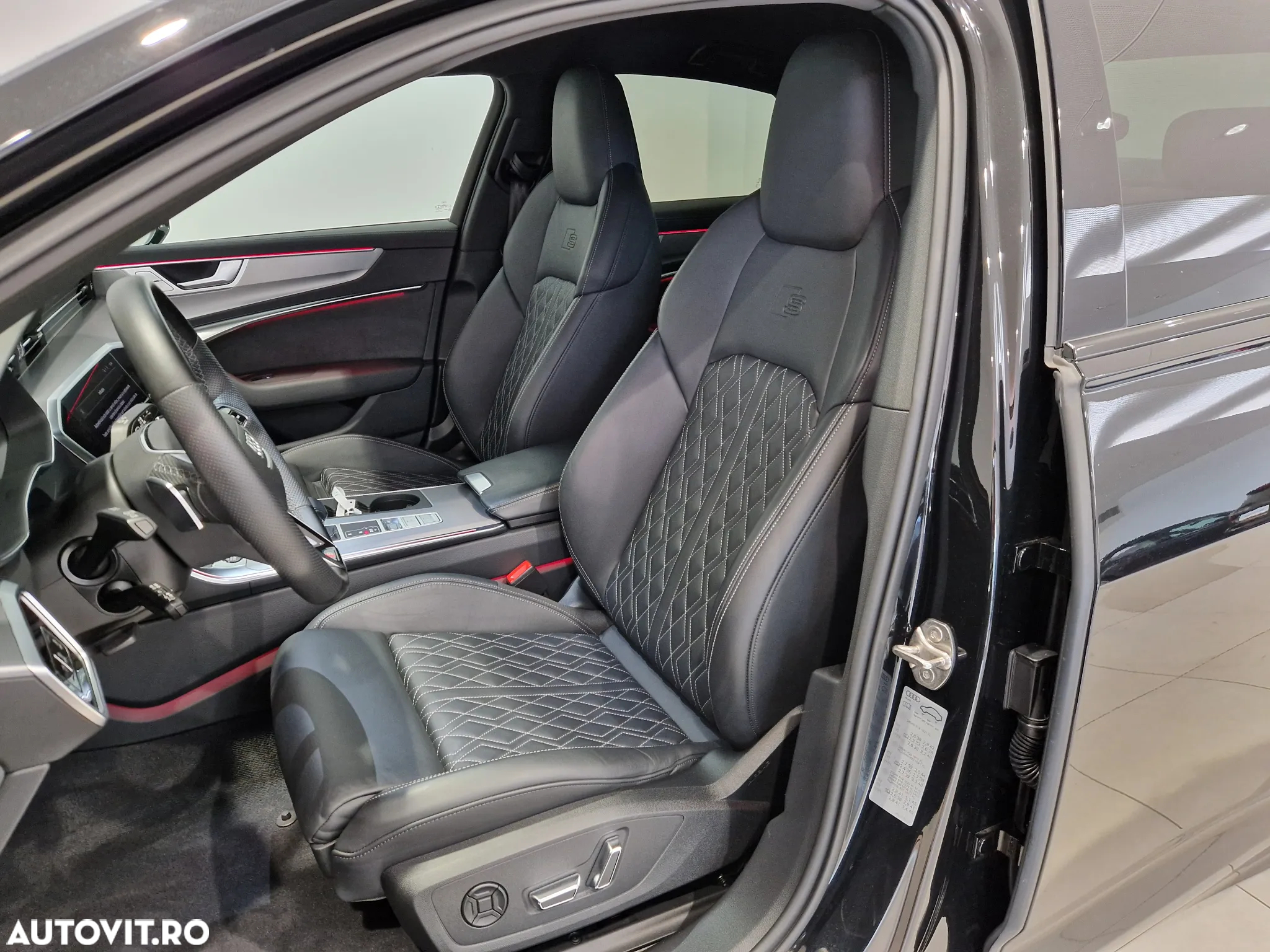 Audi A6 55 TFSI e quattro S tronic S line - 11