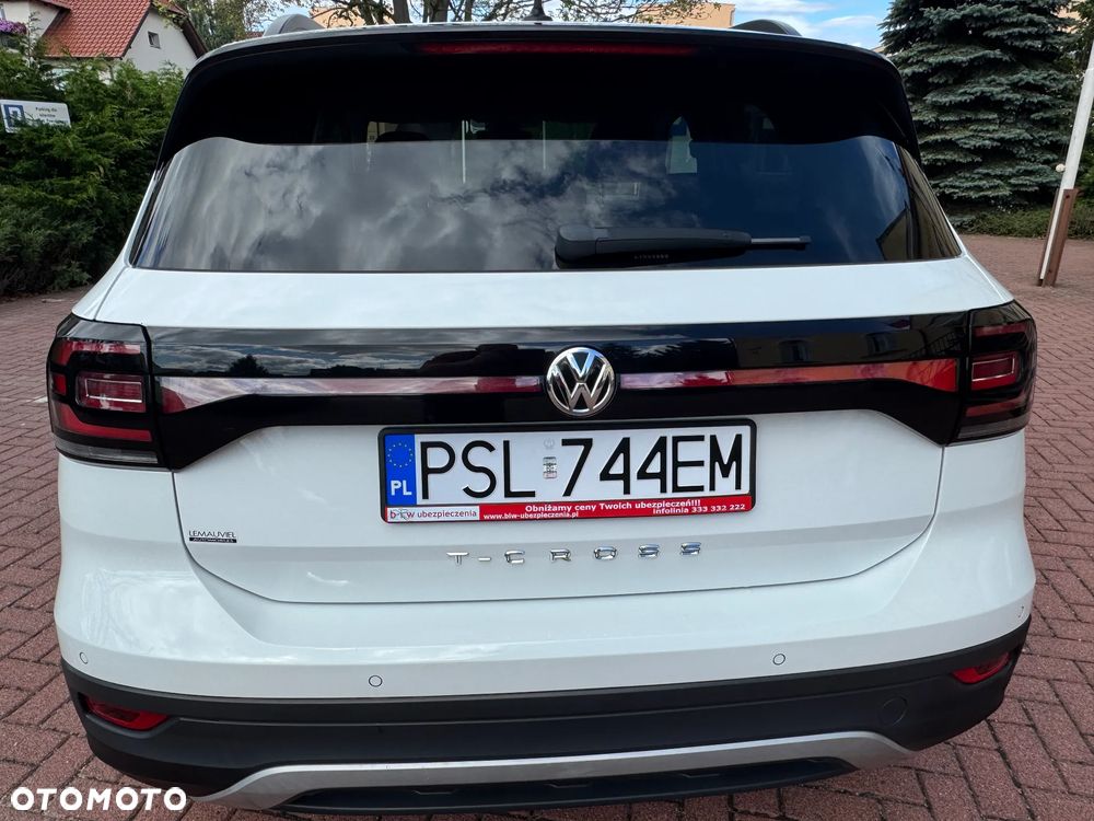 Volkswagen T-Cross - 8