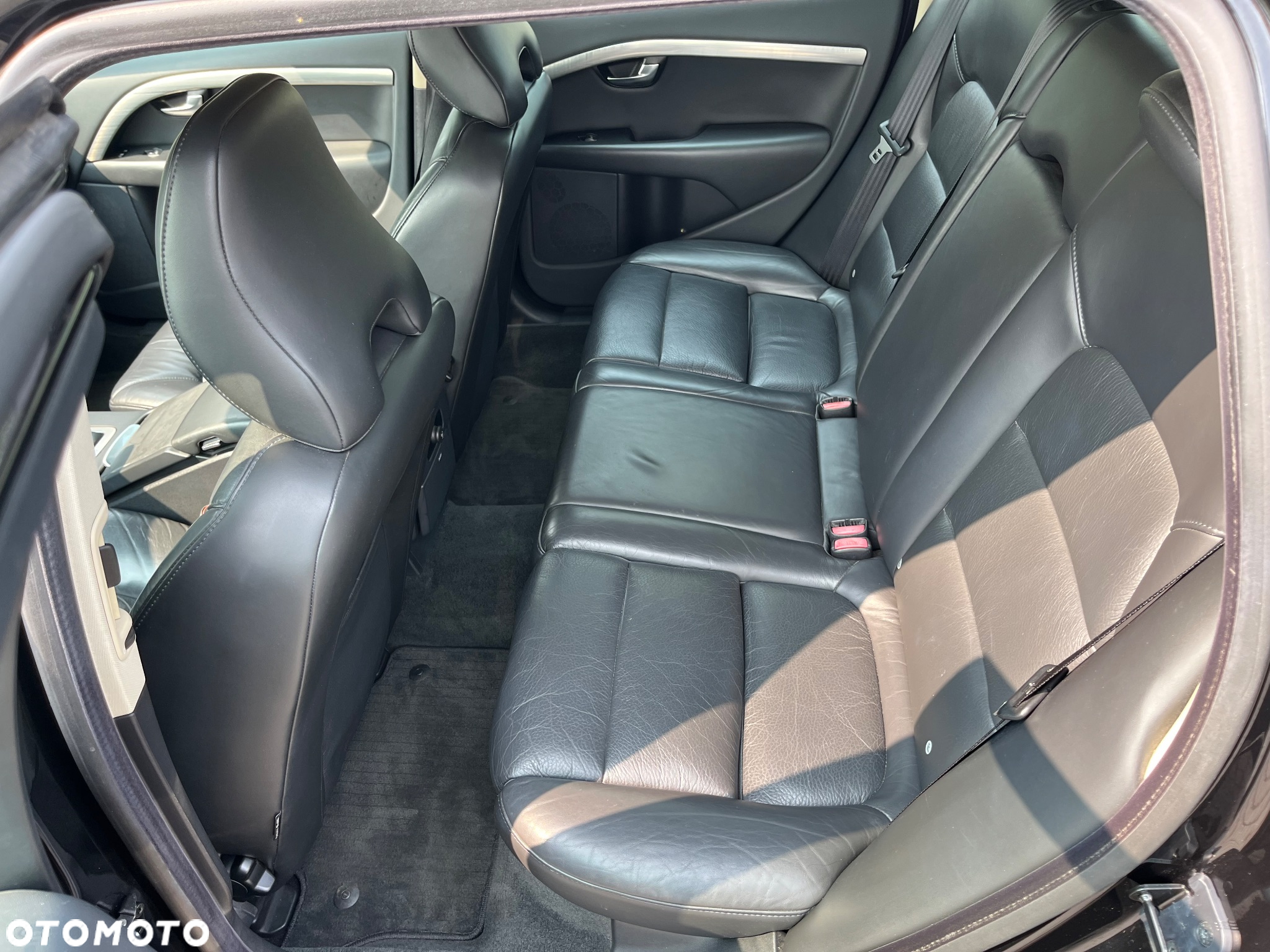 Volvo V70 2.4D5 Summum - 8