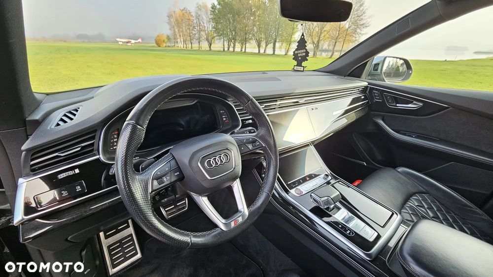 Audi SQ8 - 17