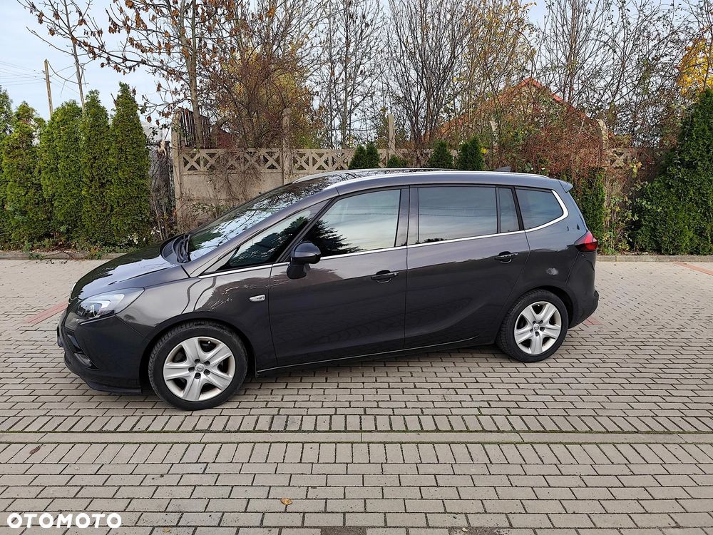Opel Zafira - 8