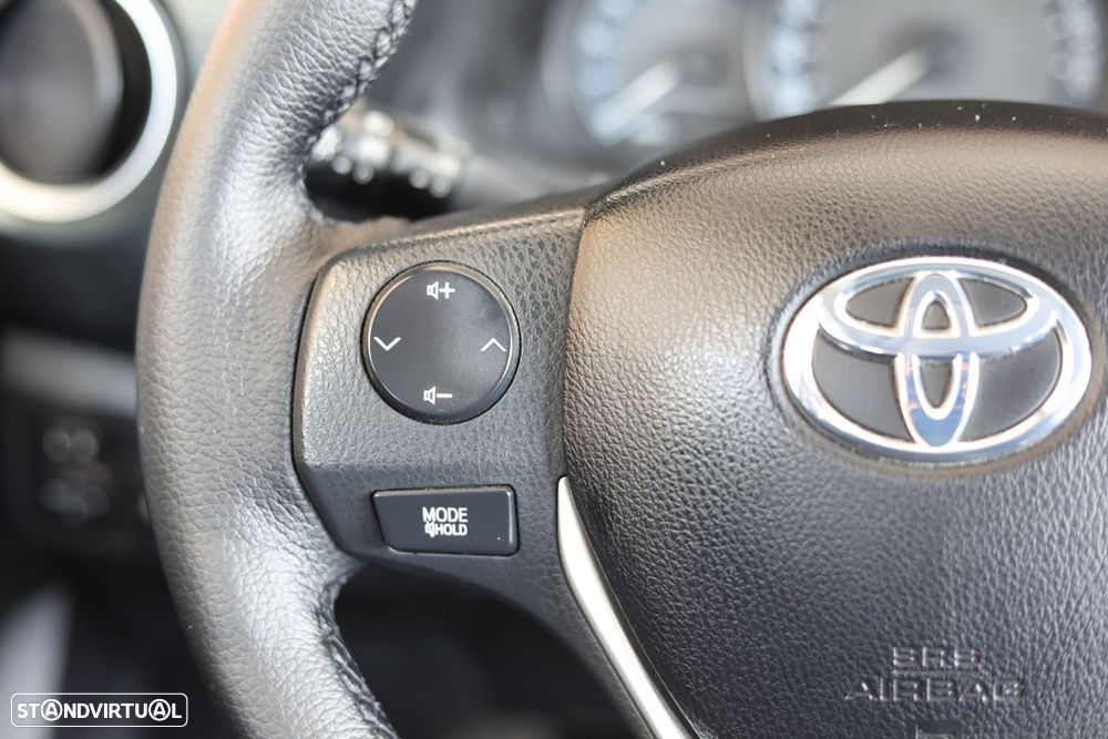 Toyota Auris 1.4 D-4D Comfort - 13