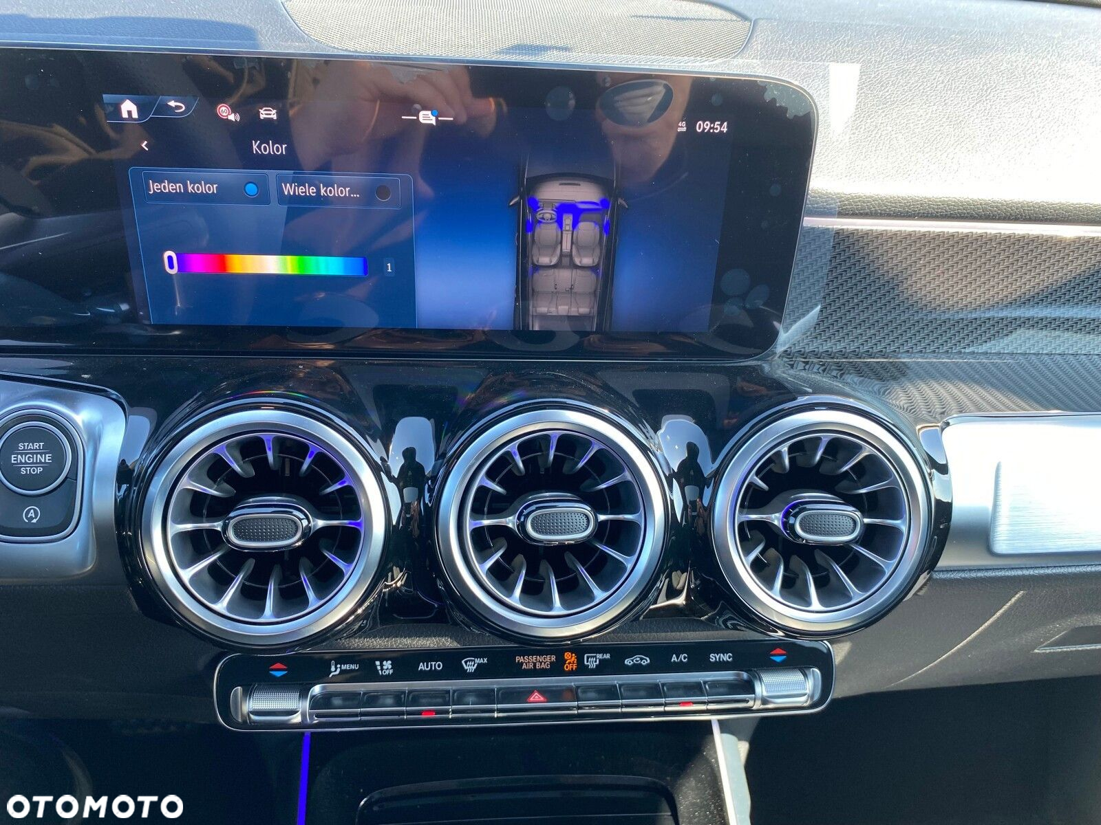 Mercedes-Benz GLB - 18