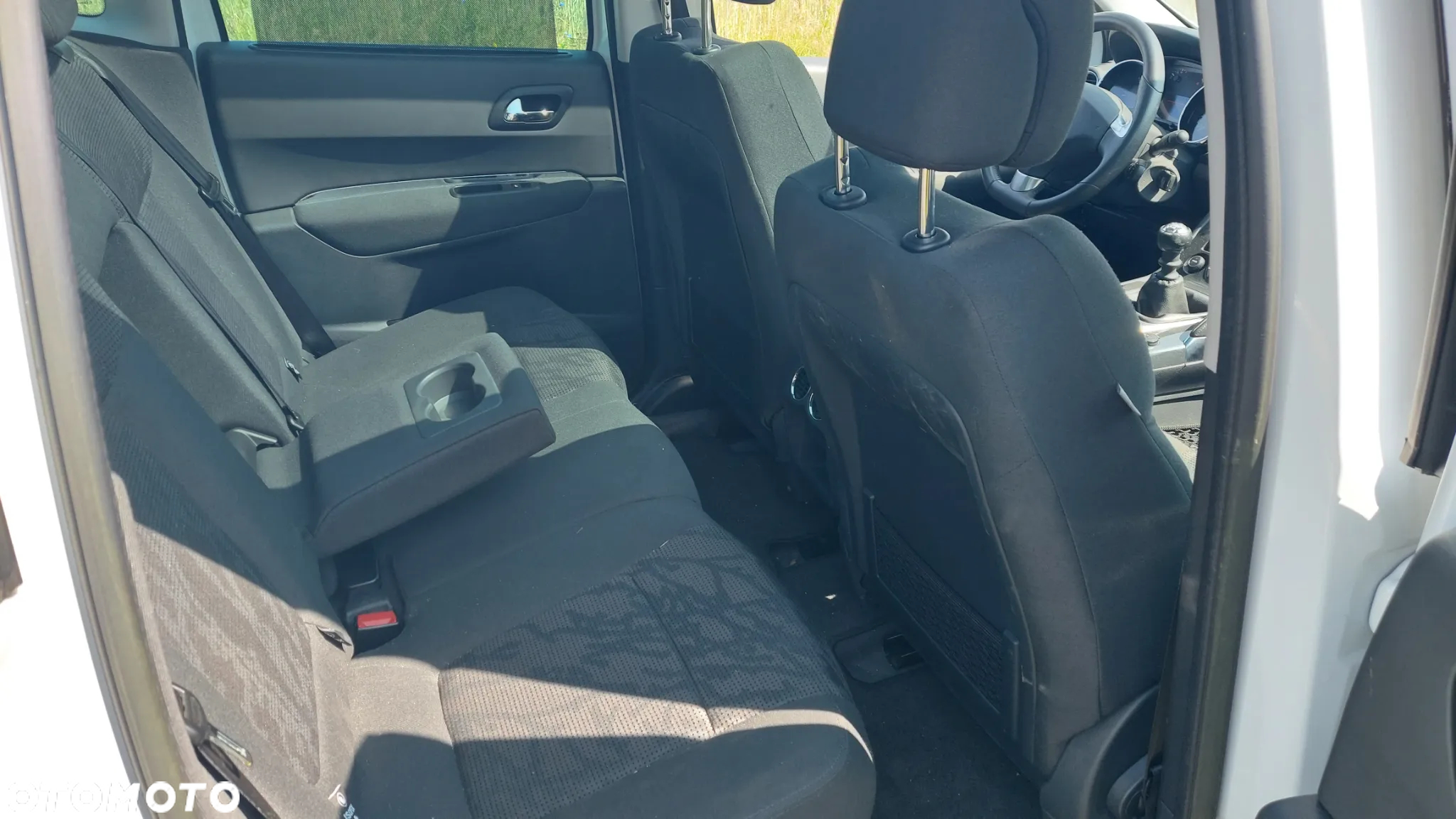 Peugeot 3008 HDi 115 Business-Line - 6