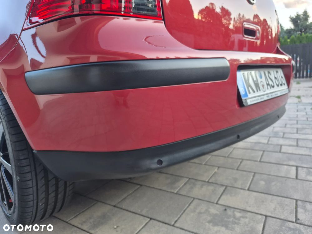 Volkswagen Golf - 22