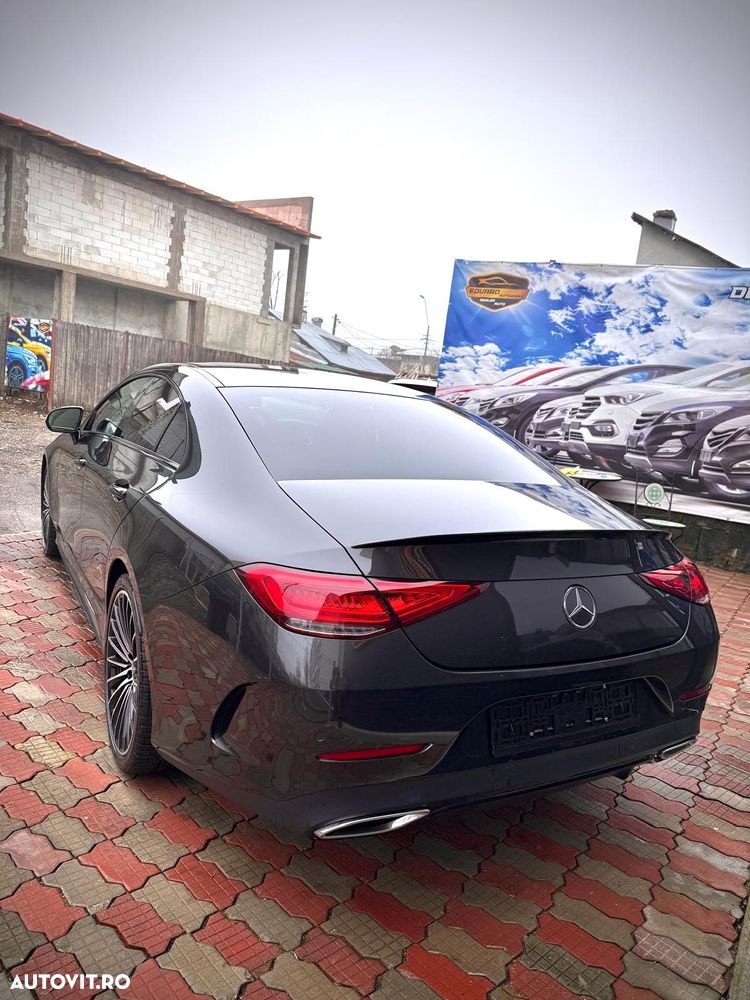 Mercedes-Benz CLS 300 d 4Matic 9G-TRONIC AMG Line - 13