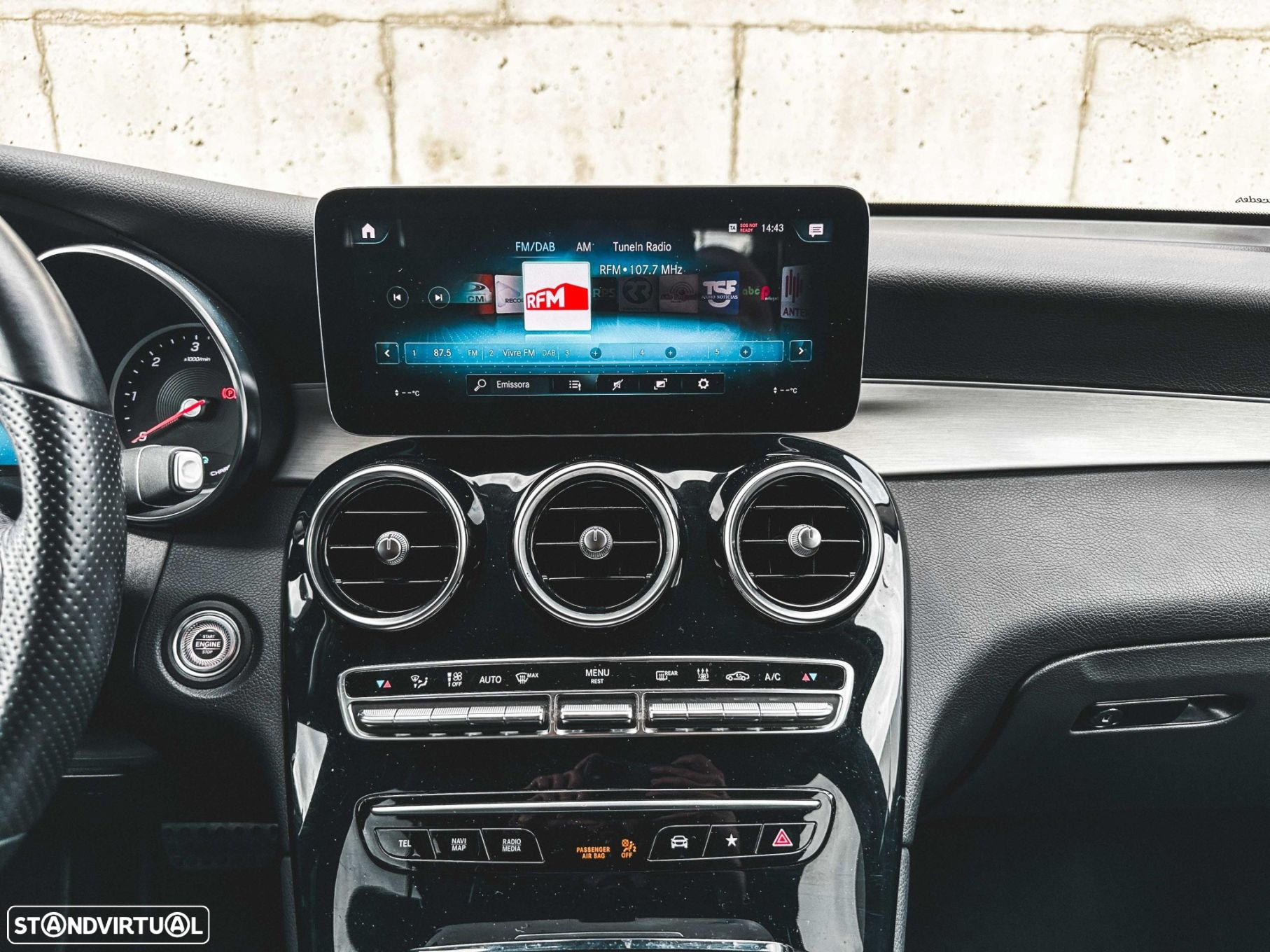 Mercedes-Benz GLC 300 de 4Matic 9G-TRONIC AMG Line - 31