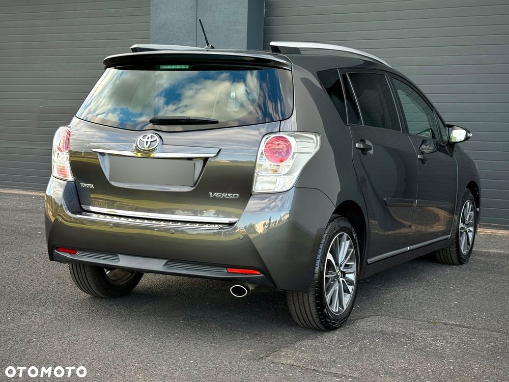 Toyota Verso 1.8 Premium MS - 9