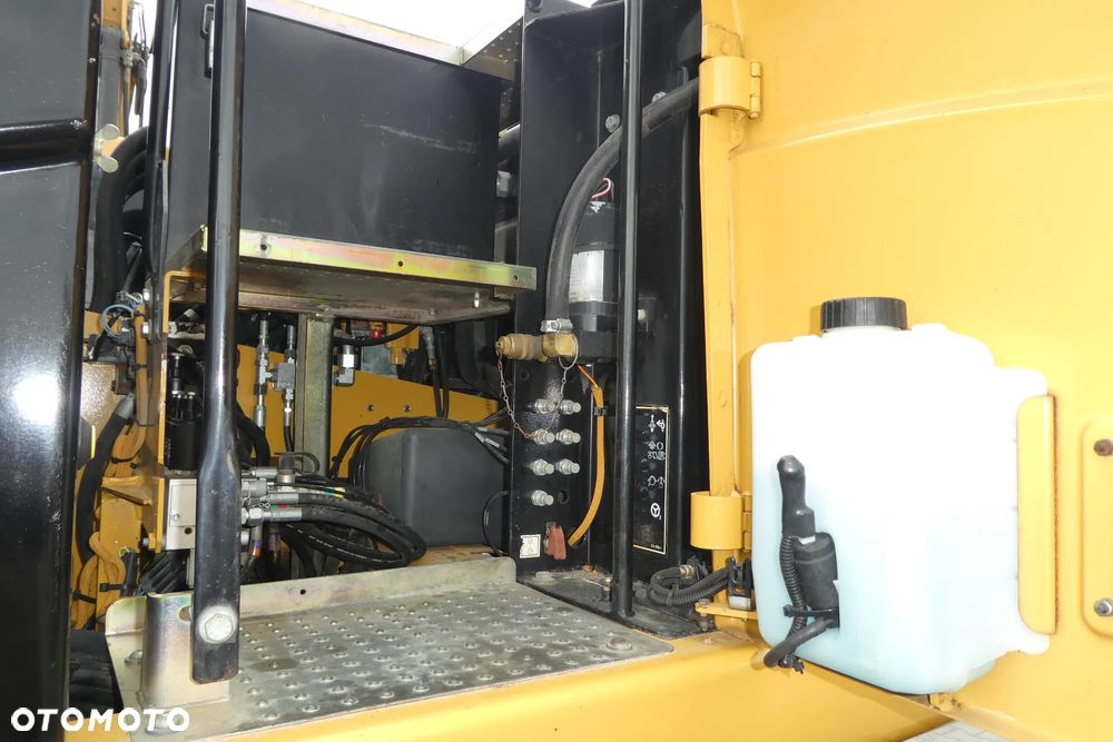 Caterpillar M 316D - 21