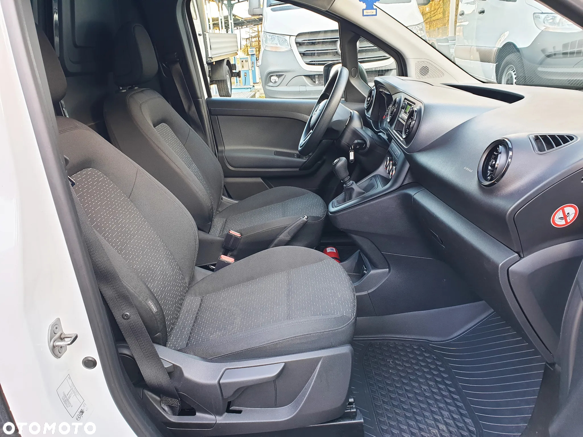 Mercedes-Benz CITAN - 14