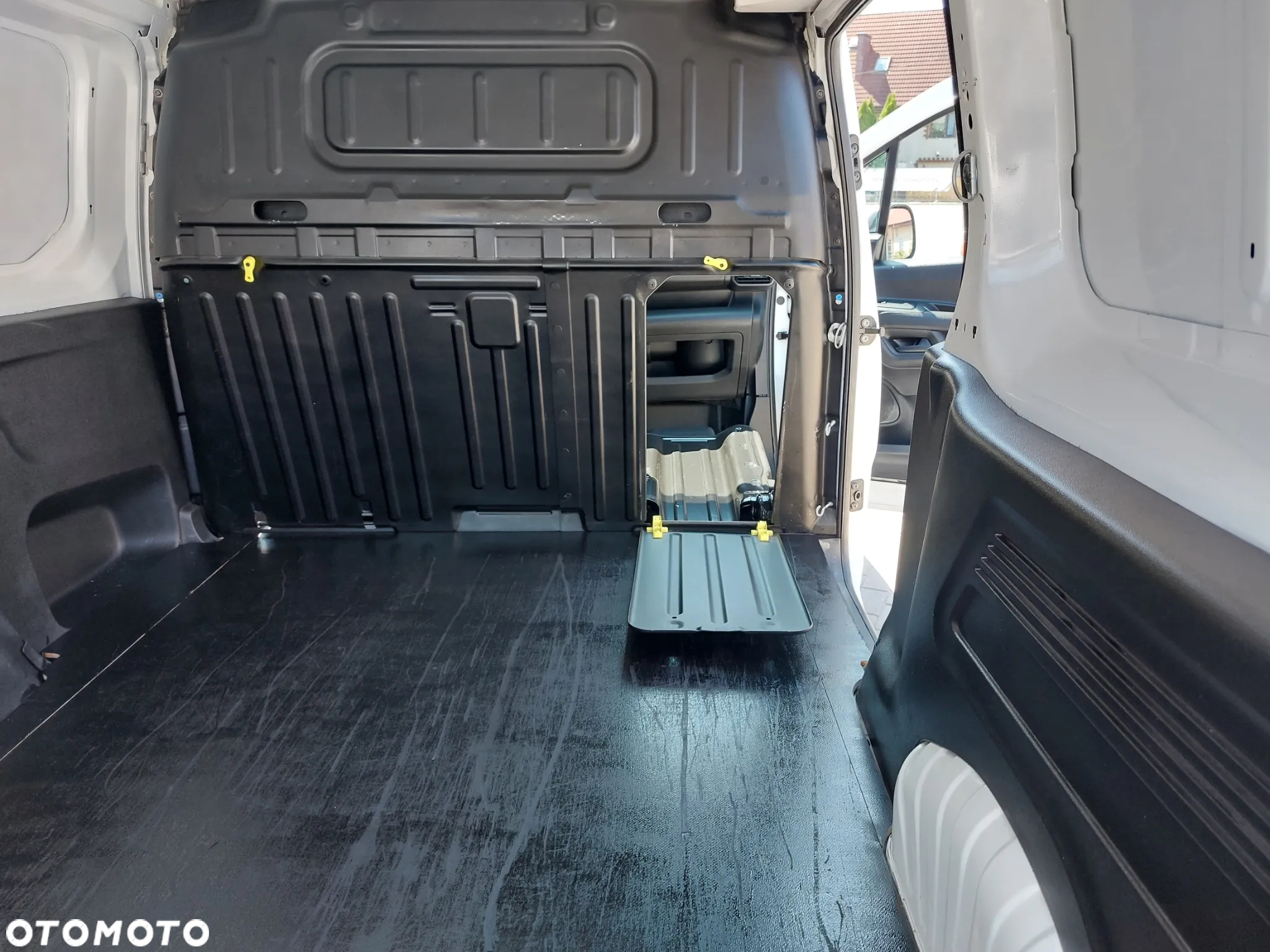 Citroën Berlingo XL 1.5 BlueHDI Feel - 23
