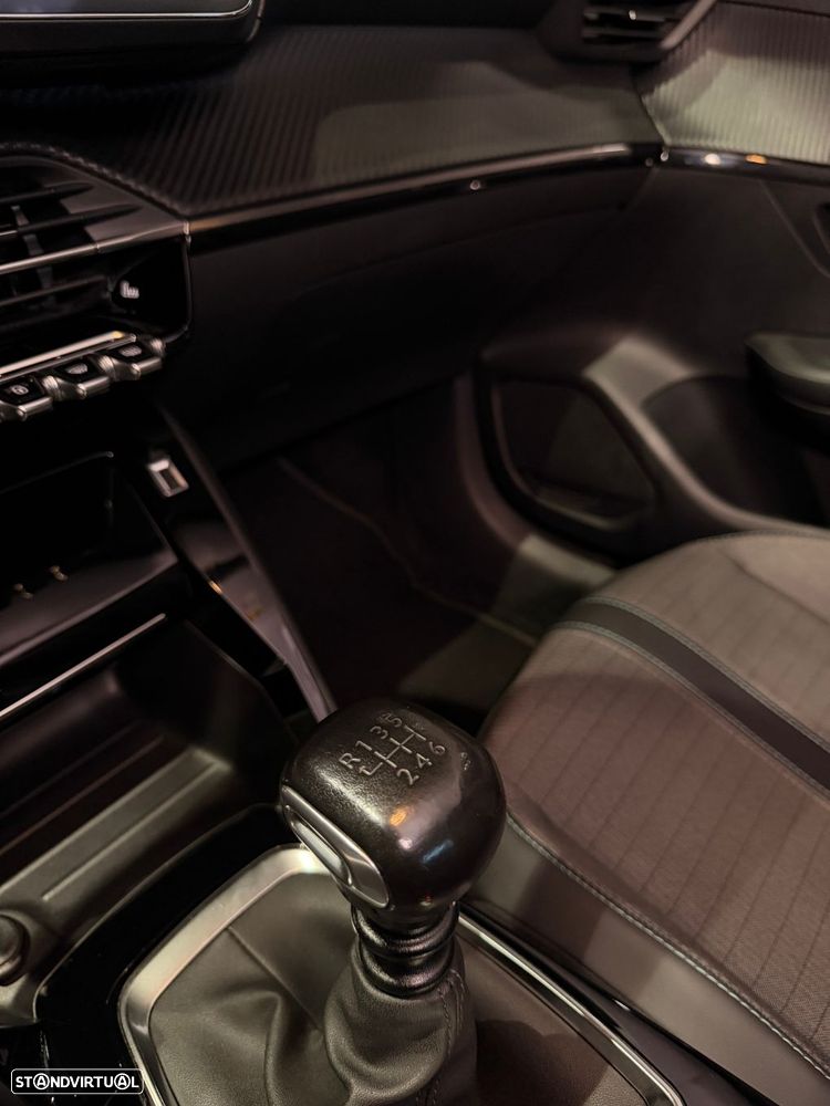 Peugeot 208 1.2 PureTech Allure - 35