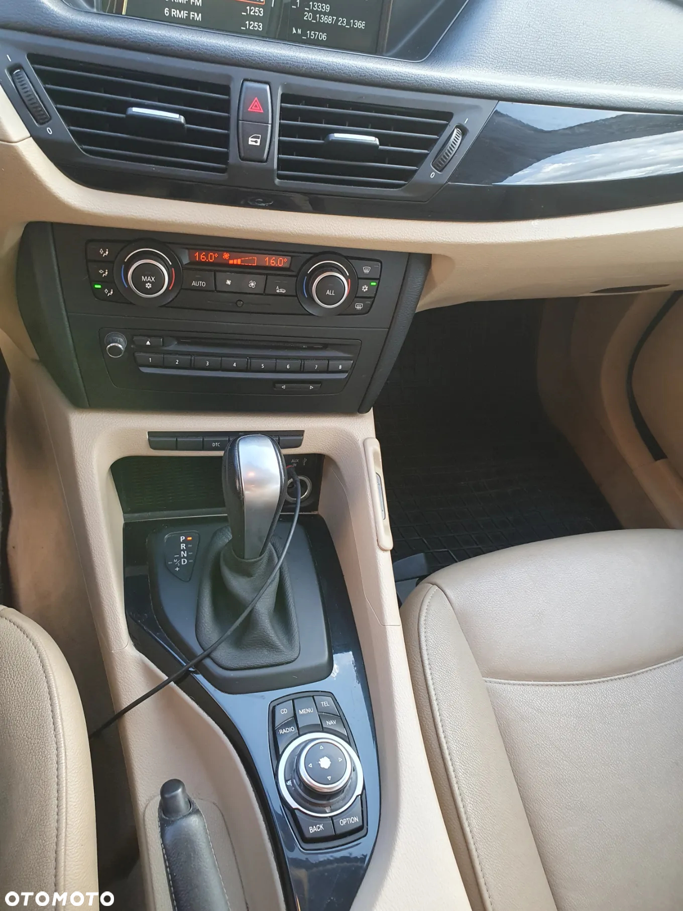 BMW X1 - 4