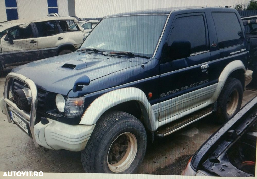 Dezmembrez mitsubishi pajero mk2 - 3
