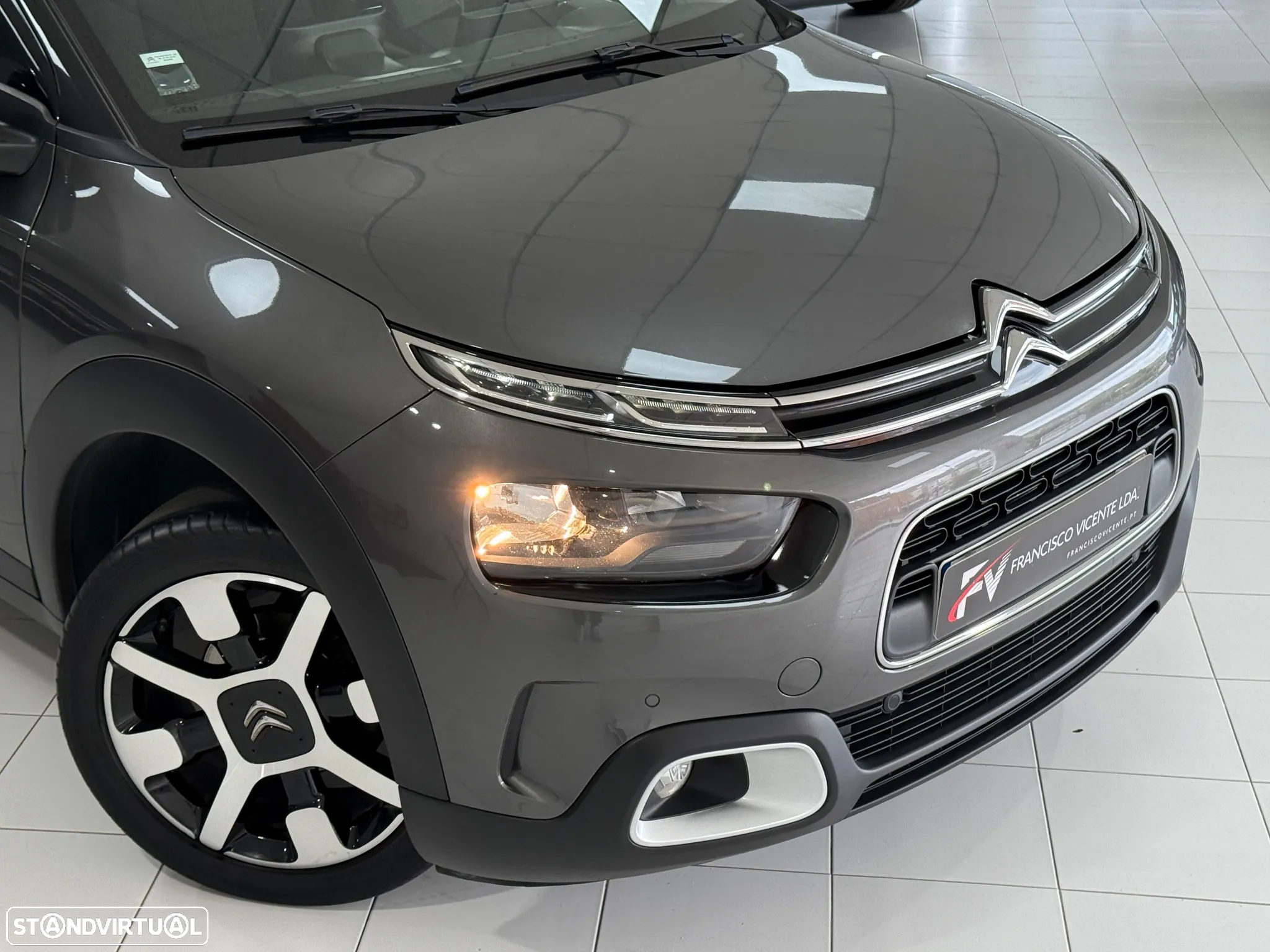 Citroën C4 Cactus 1.2 PureTech Shine - 15