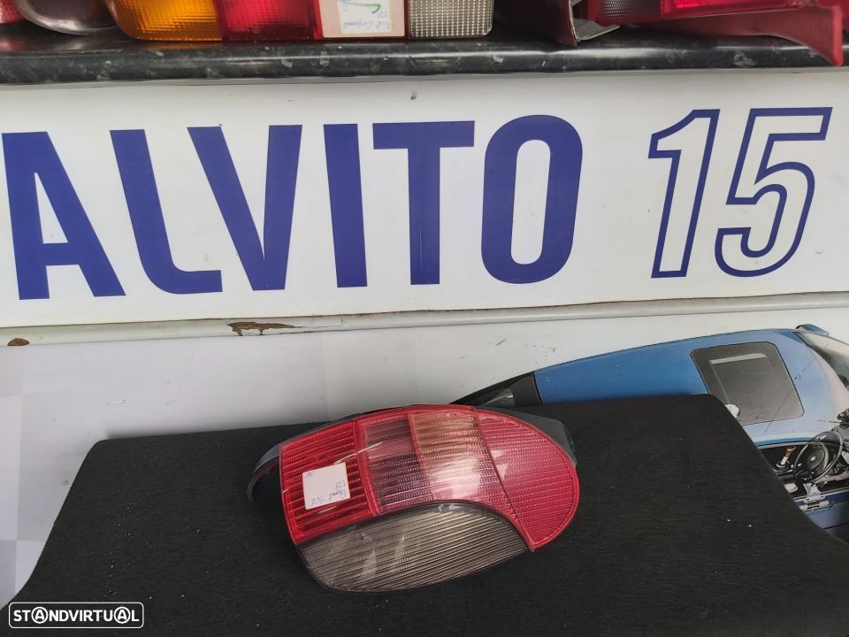 Farolim Direito Peugeot 306 Carrinha - 1