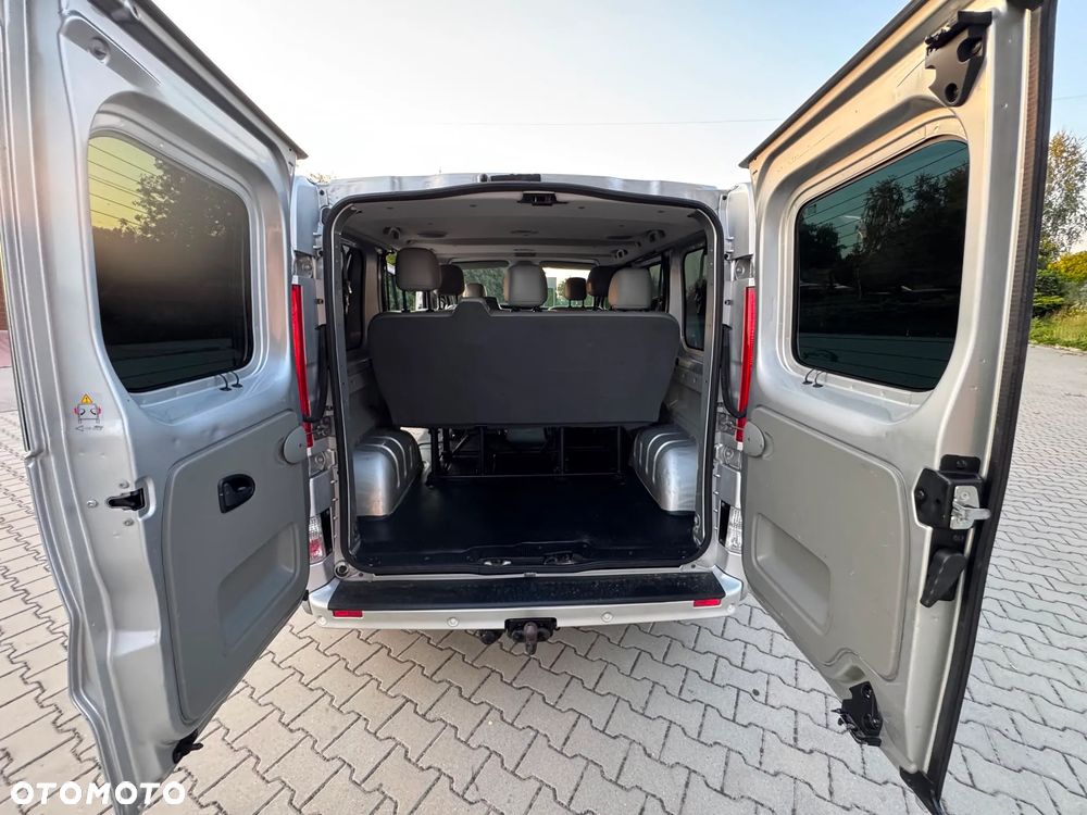 Renault Trafic L1H1 Passenger Lux - 7
