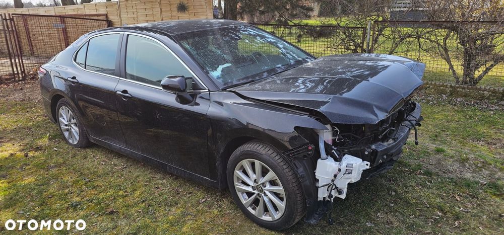 Toyota Camry 2.5 Hybrid Dynamic Force Prestige e-CVT - 2