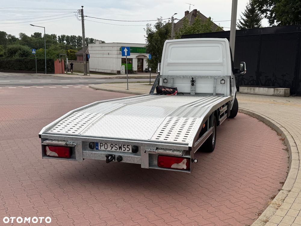 Mercedes-Benz Sprinter - 8