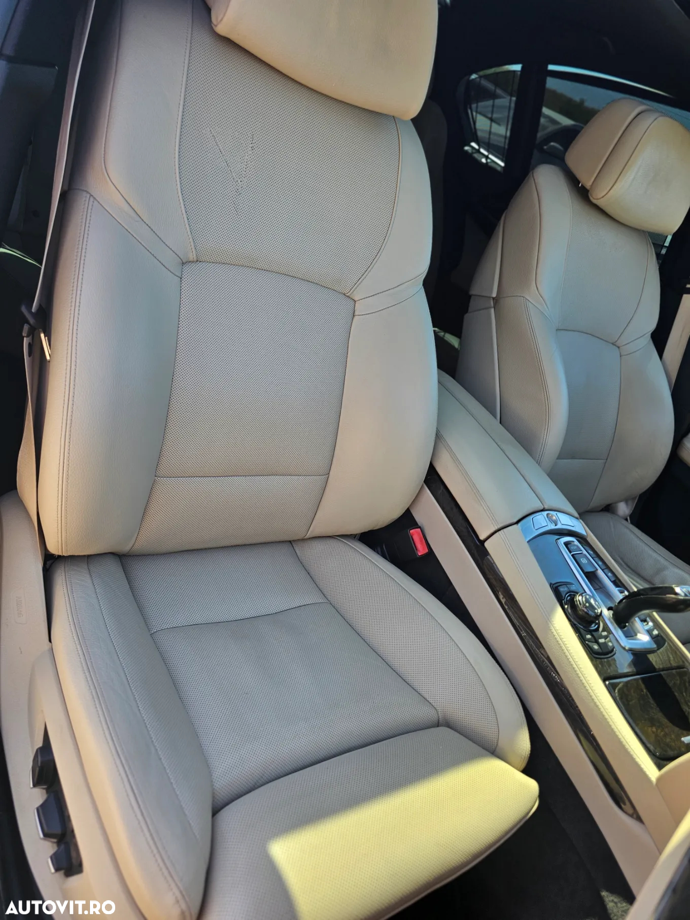 BMW Seria 7 740d xDrive - 14