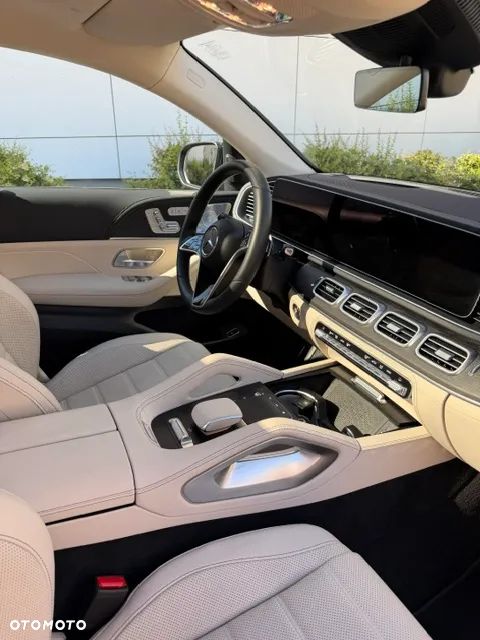 Mercedes-Benz GLE - 11