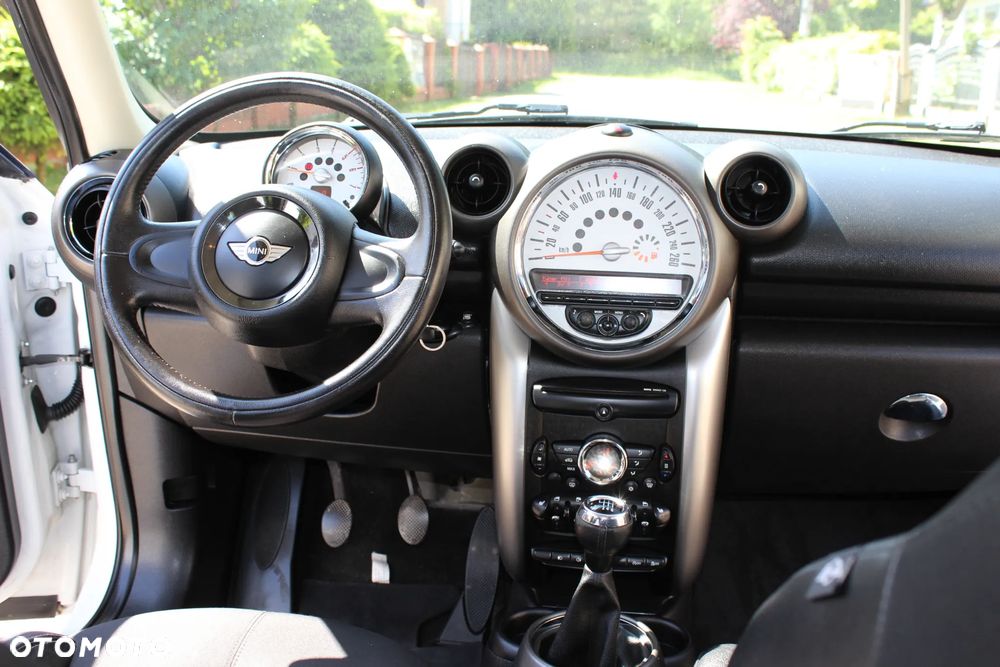 MINI Countryman Cooper D All4 - 14