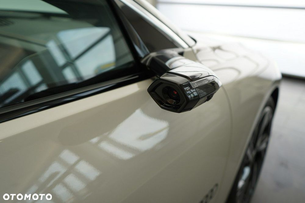 Audi e-tron - 9