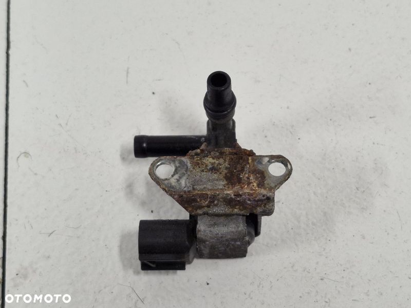 MITSUBISHI OUTLANDER III 3 2.0 HYBRYDA ZAWÓR CZUJNIK PODCIŚNIENA K5T46693 - 2