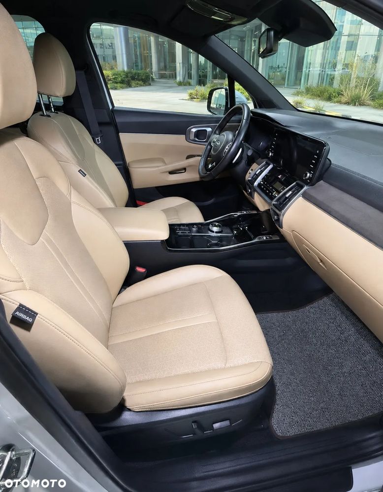 Kia Sorento 1.6 T-GDI HEV Prestige Line - 12