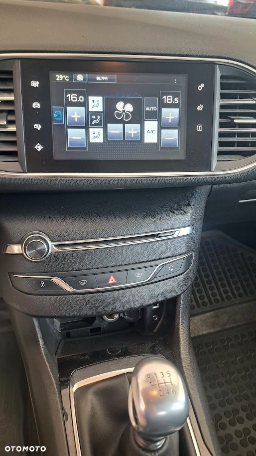 Peugeot 308 1.6 THP Active - 13