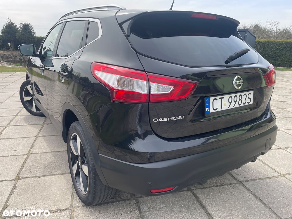 Nissan Qashqai - 2