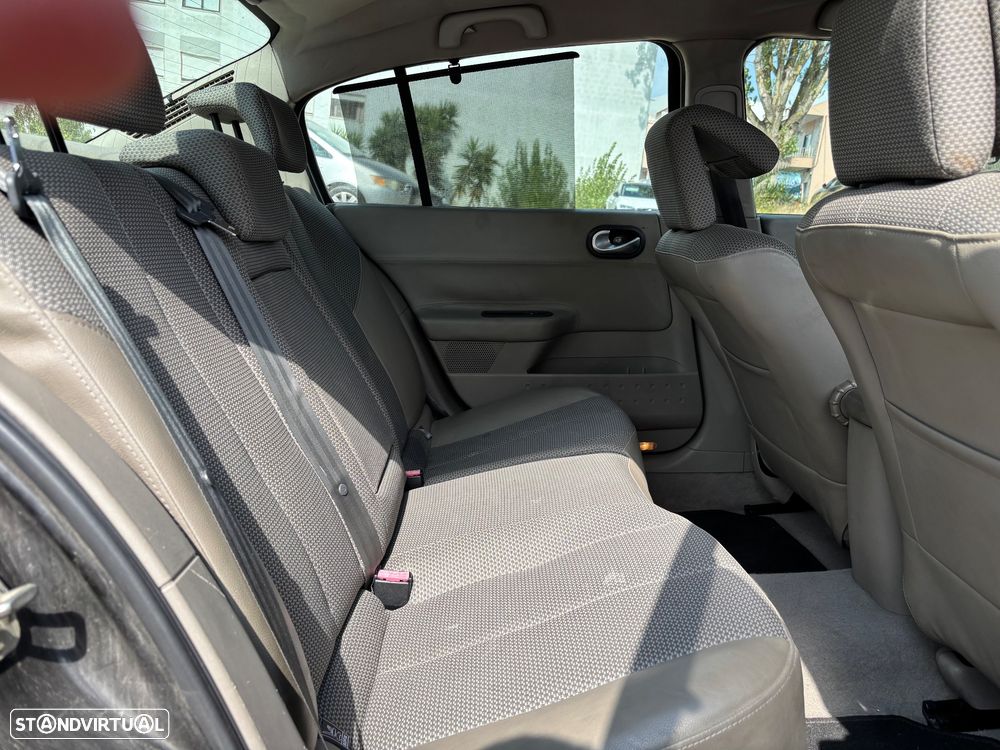 Renault Mégane 1.5 dCi Privilège - 9