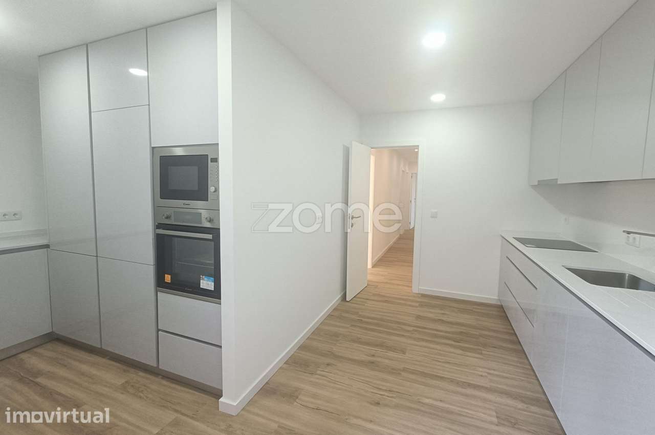 Apartamento T3 com Excelentes Áreas e Varandas – Remodelado a Estre... - Grande imagem: 5/20
