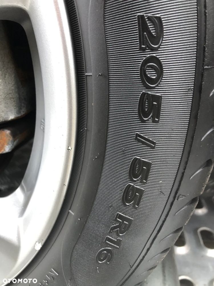 Honda Civic 1.4 i-VTEC Sport - 38