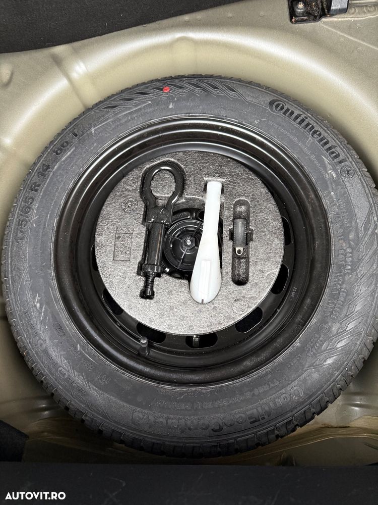 Ford Fiesta 1.0 EcoBoost Hybrid S&S TITANIUM X - 18