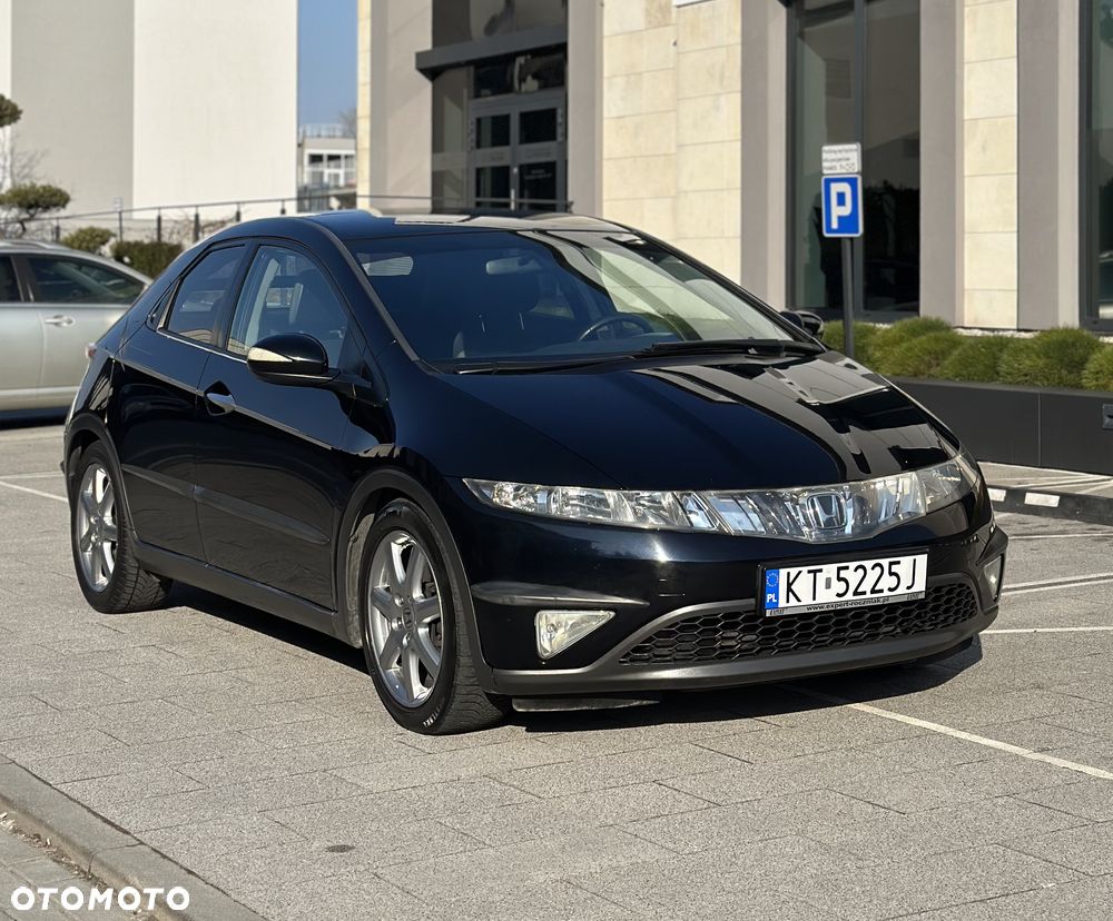 Honda Civic 2.2i-CTDi Executive - 1