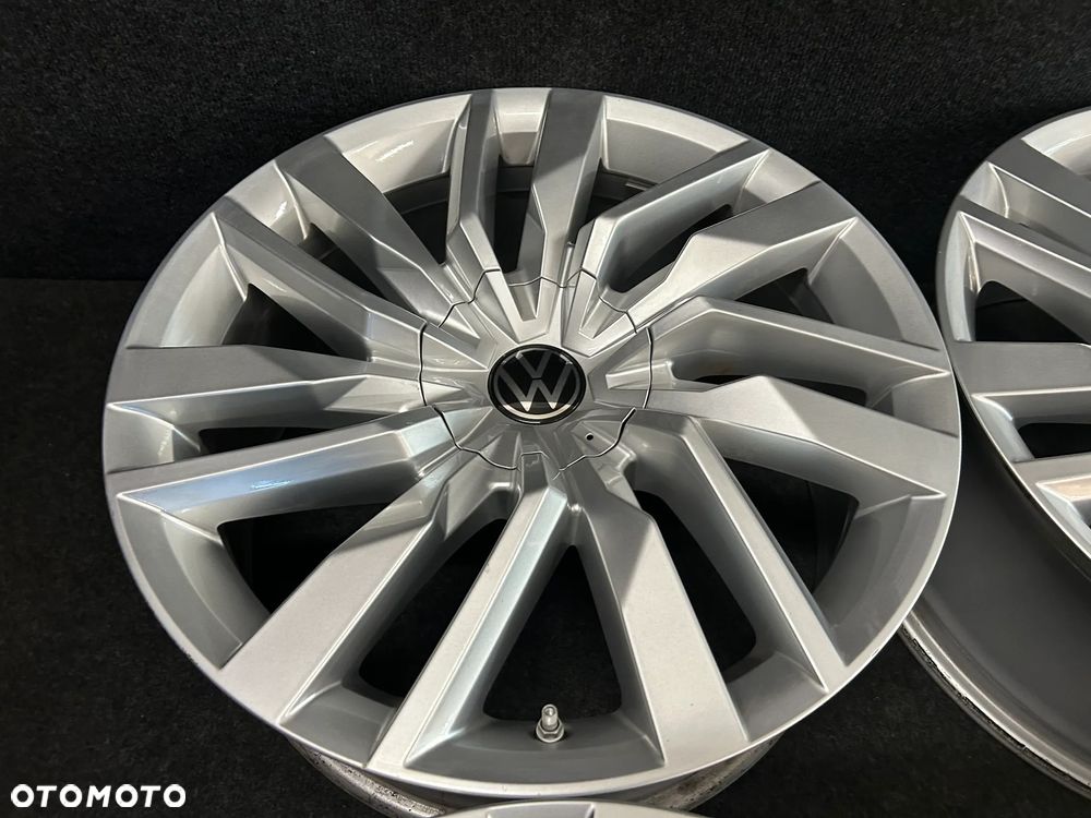 Alufelgi VW Touareg III, Tiguan, Sharan, Passat B8 19 cali 5x112 4szt. Ładne z czujnikami! - 8