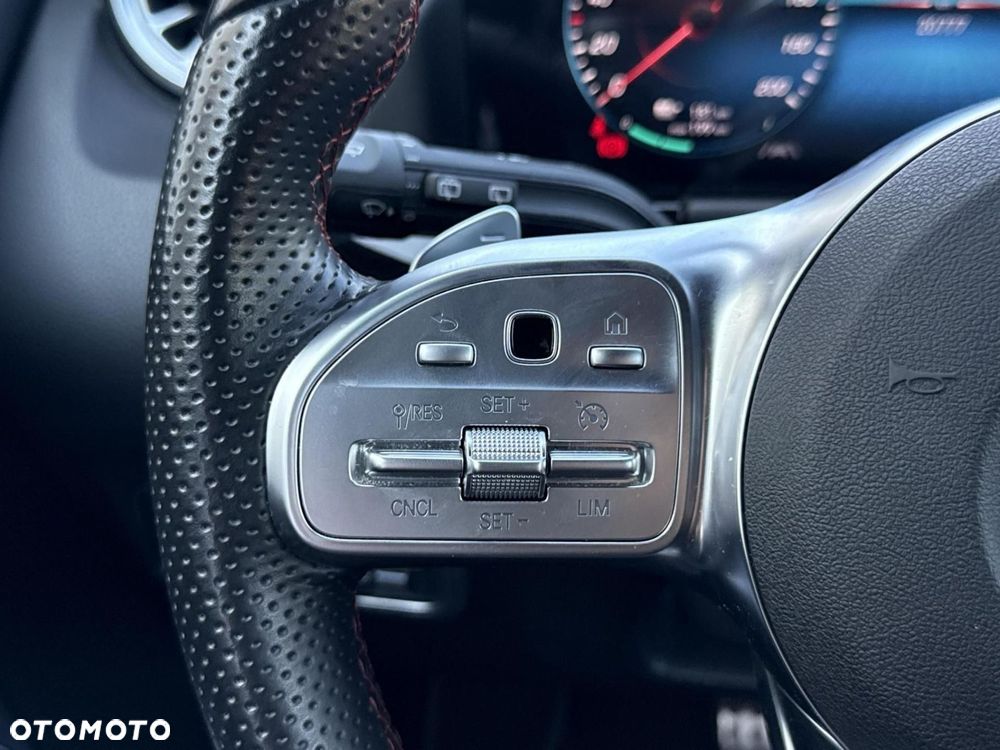 Mercedes-Benz EQA - 16