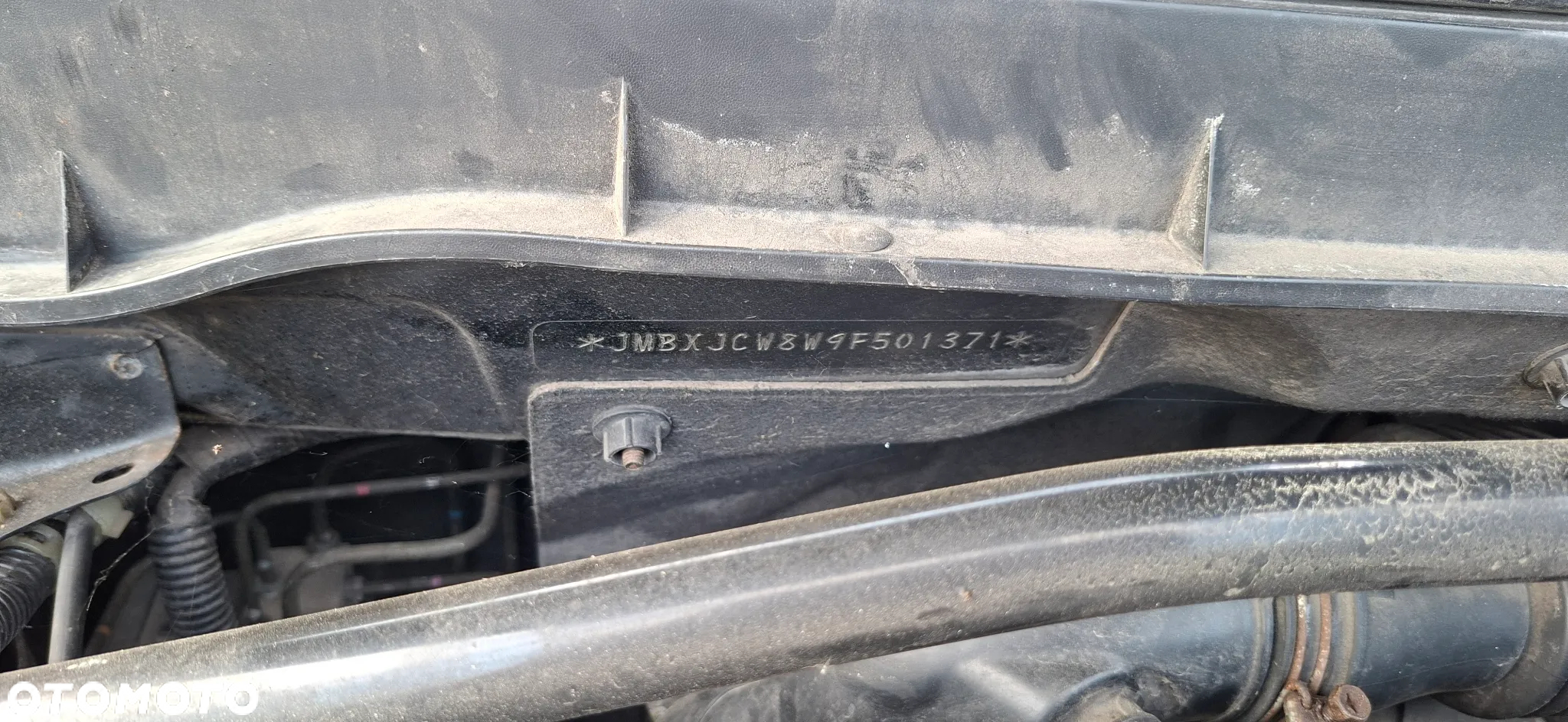 Mitsubishi Outlander - 9