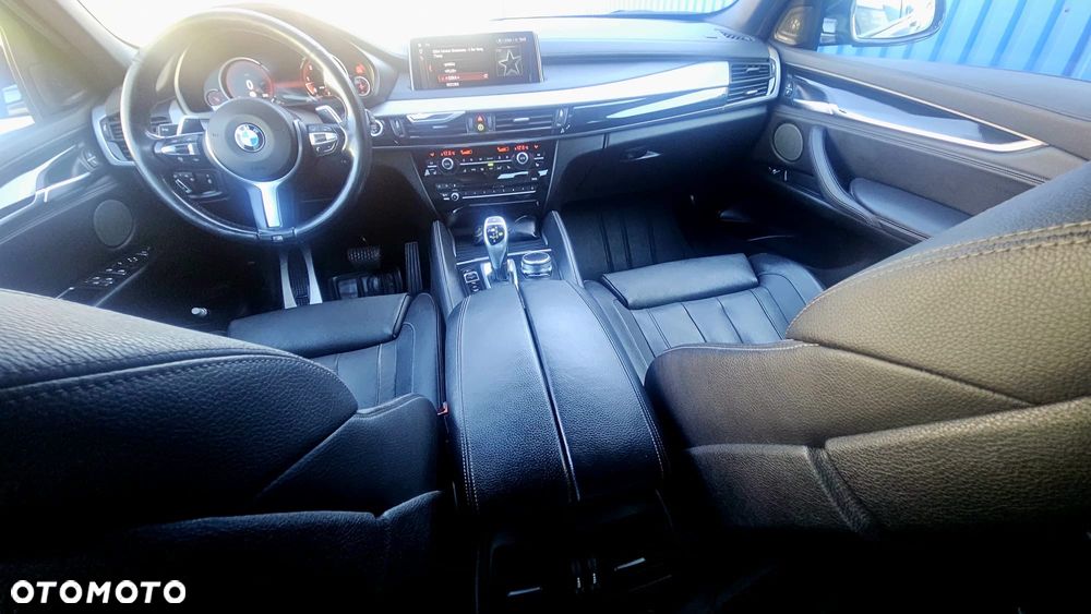 BMW X6M - 10