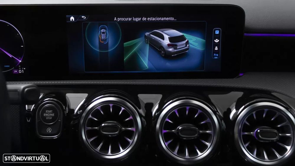 Mercedes-Benz A 200 AMG Line Aut. - 38