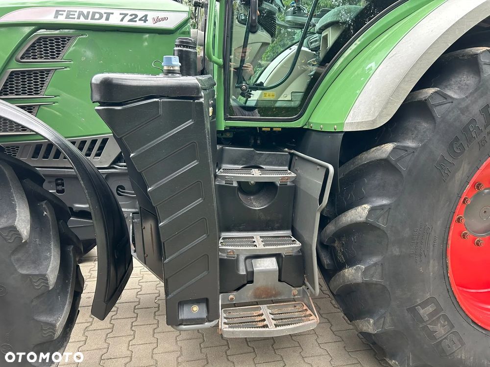 Fendt 724 PROFIPLUS - 14